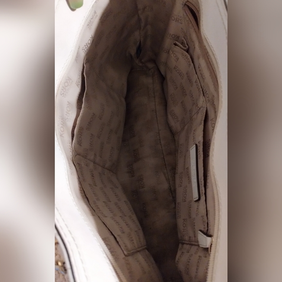 Michael Kors purse - Picture 5 of 5